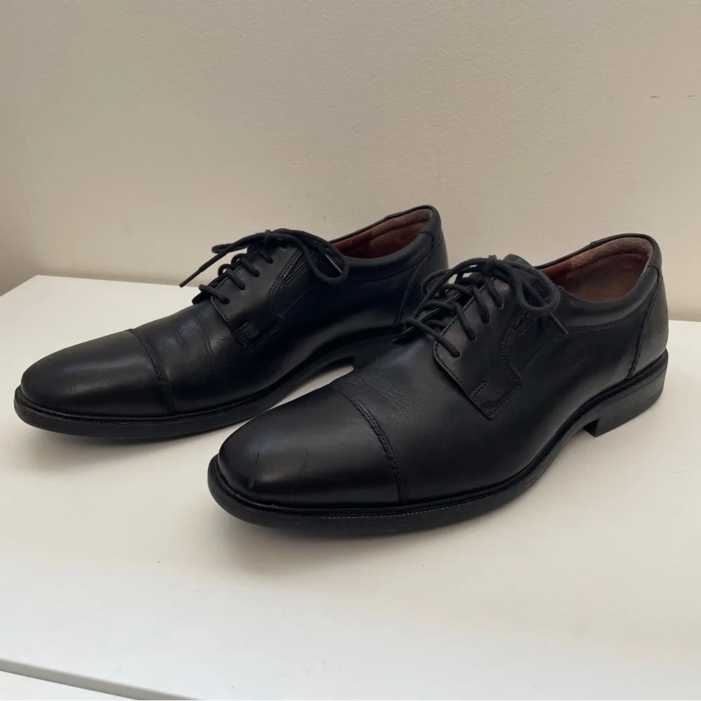 Johnston and Murphy dress shoes Leather Sz 10.5 formal event wedding waterproof